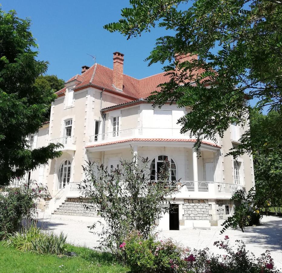 Vue Du Chateau D'Excideuil En Chambres Ngoại thất bức ảnh