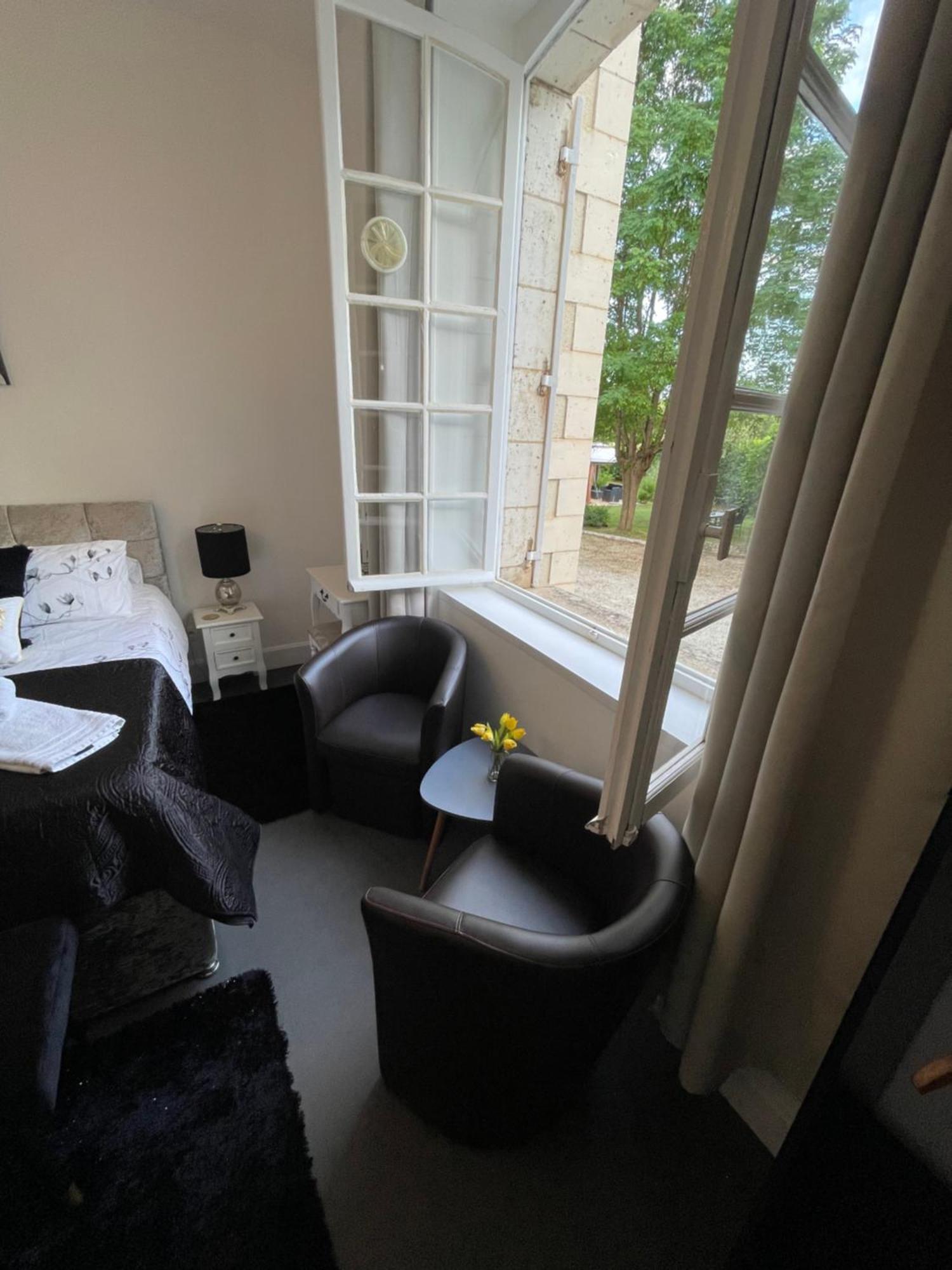 Vue Du Chateau D'Excideuil En Chambres Ngoại thất bức ảnh