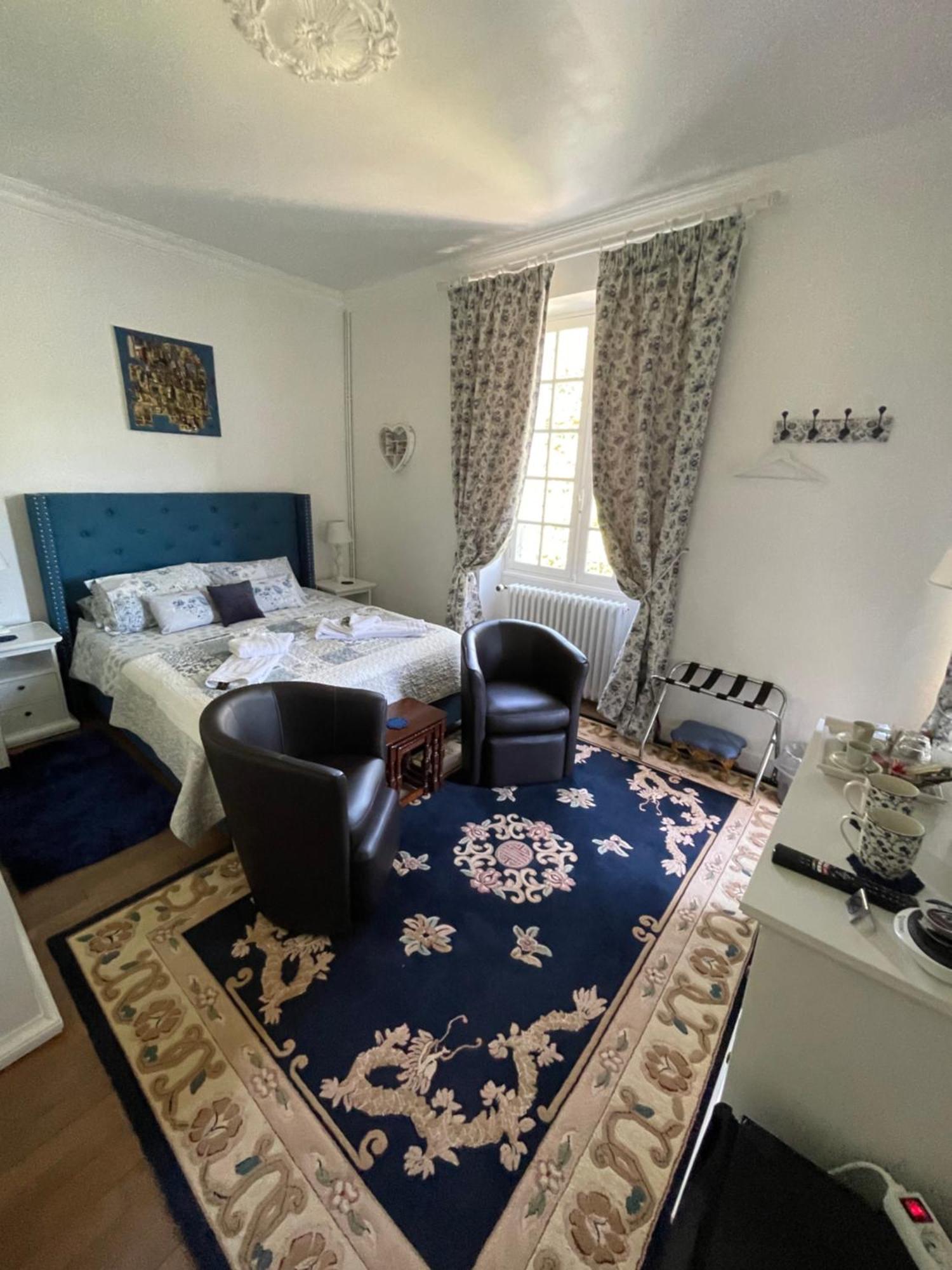 Vue Du Chateau D'Excideuil En Chambres Ngoại thất bức ảnh
