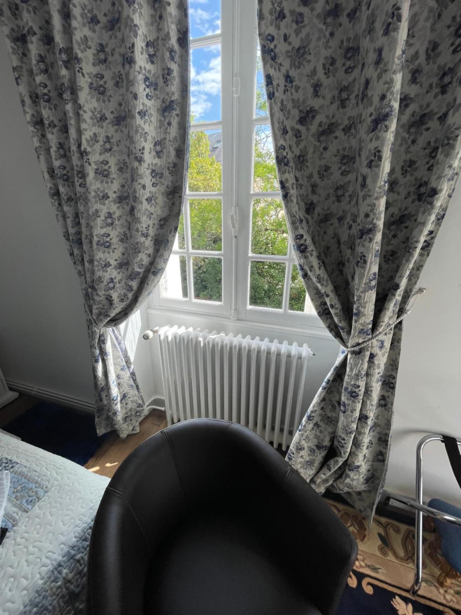 Vue Du Chateau D'Excideuil En Chambres Ngoại thất bức ảnh